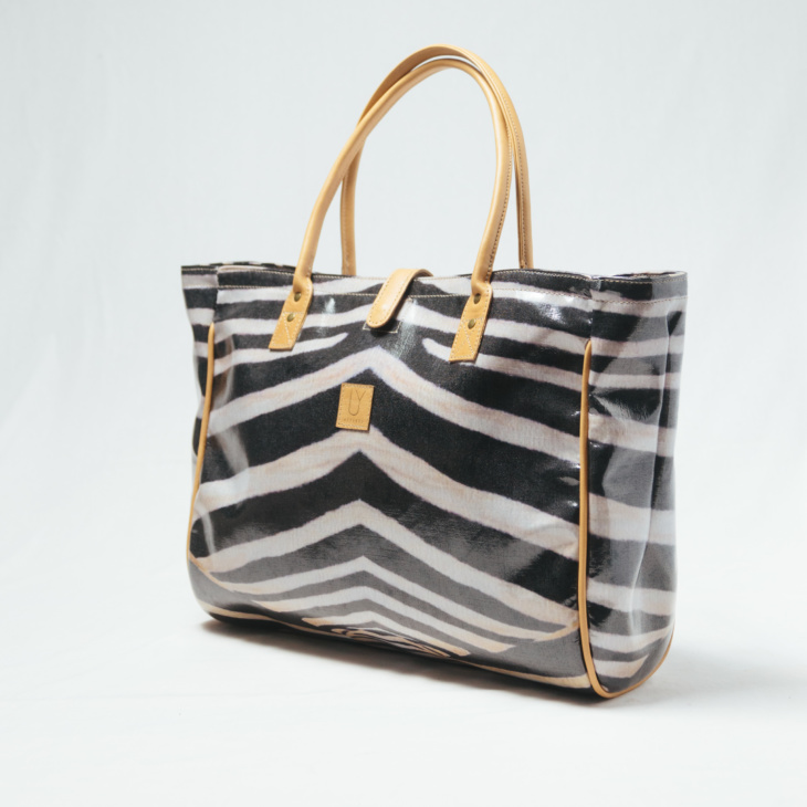 IY Apparel-beach bag-zebra