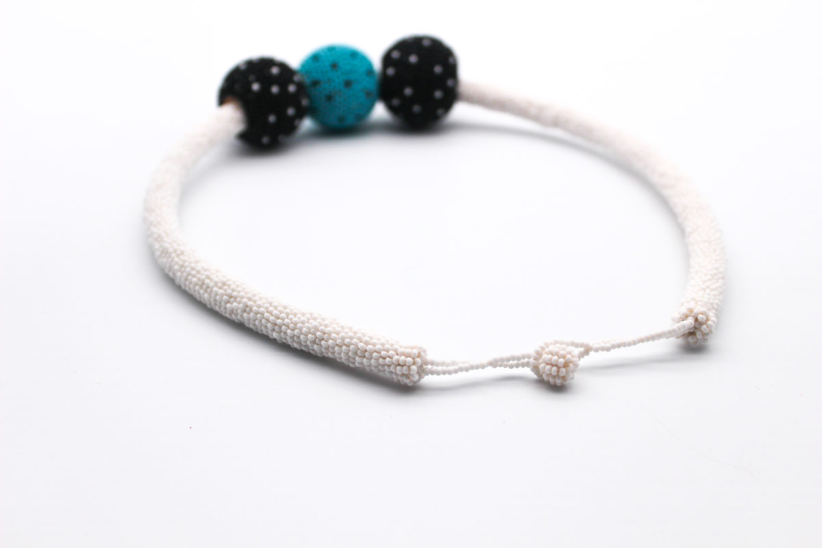 bobble-beaded-necklace-turquoise