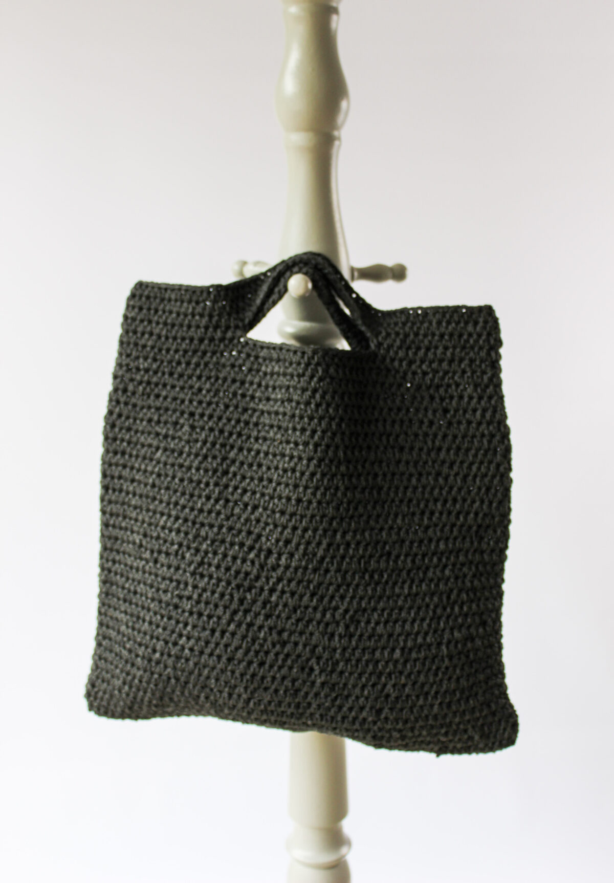 Crochet-scrapbook-tote