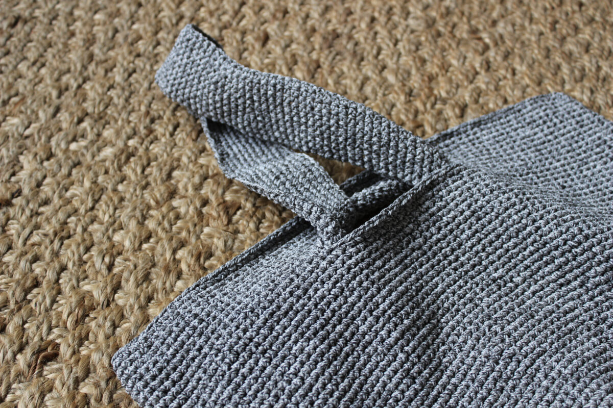 Grey crochet bag