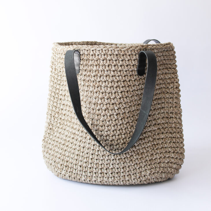 Crochet sling bag