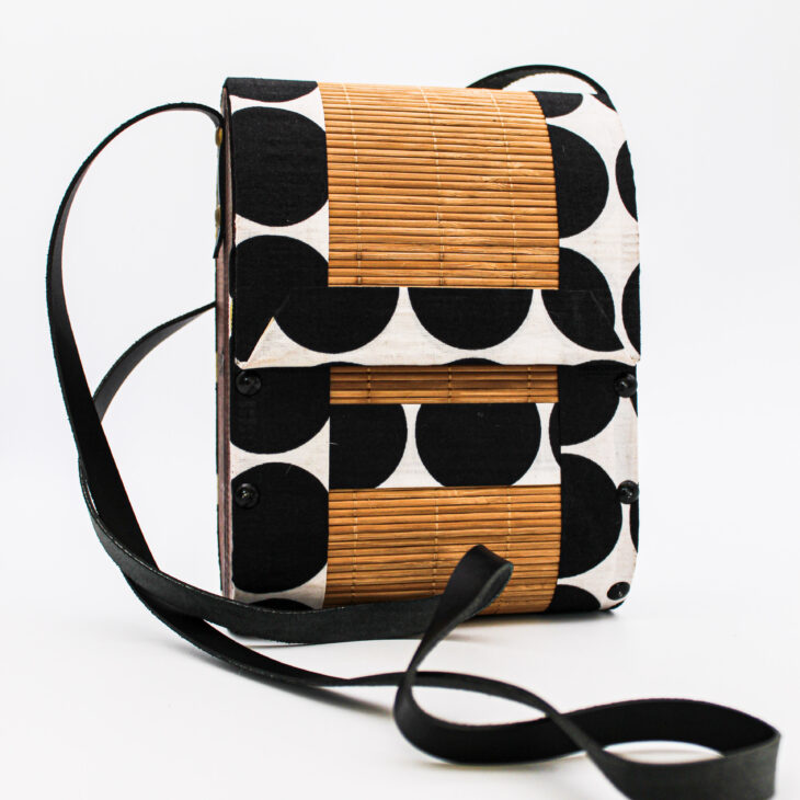 bamboo sling bag-black white